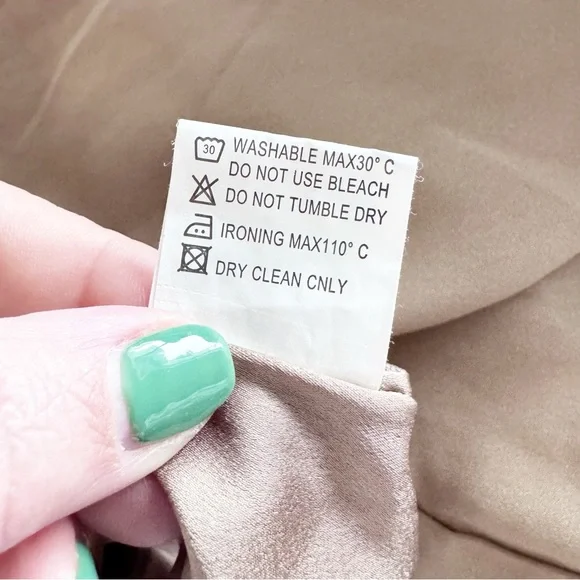 Lioness Taupe Warhol Satin V-Neck Romper - Picture 9 of 10